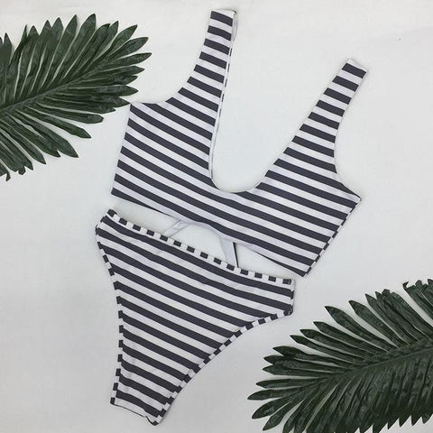 Two-Pieces Swimwear Solid Sleeveless Bodysuits Hollow Out Bikini Suit