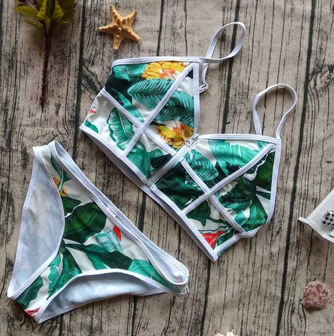 Geometry Printed  Pink High Neck Bikinis Set